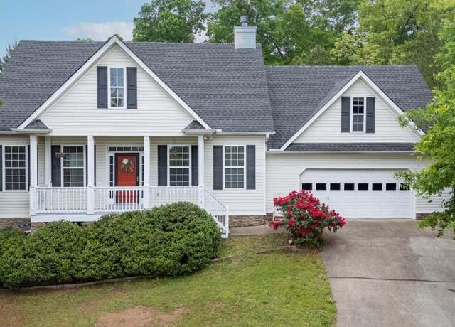 Property at 314 Kings Pointe Dr SW, Calhoun, GA 30701, 4 beds, 2.5 baths