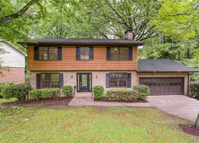 Property at 3352 Northbrook Dr, Atlanta, GA 30340, 4 beds, 2.5 baths