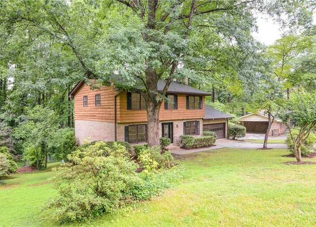 Property at 3352 Northbrook Dr, Atlanta, GA 30340, 4 beds, 2.5 baths