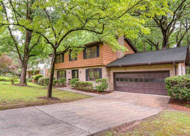 Property at 3352 Northbrook Dr, Atlanta, GA 30340, 4 beds, 2.5 baths