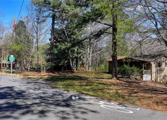 Property at 768 Scales Rd, Suwanee, GA 30024, 3 beds, 1 bath