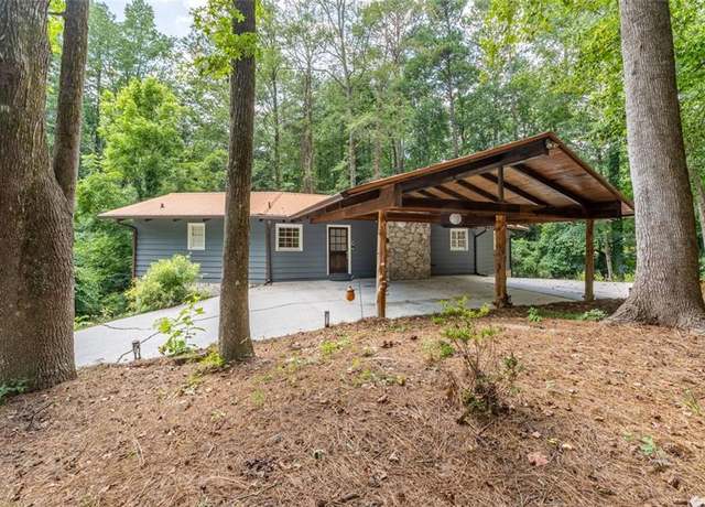 Property at 3568 Lake Dr SE, Smyrna, GA 30082, 4 beds, 3 baths