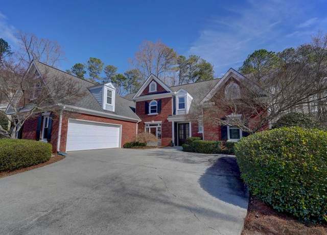 Property at 4927 Pembridge Ln NW, Kennesaw, GA 30144, 4 beds, 3.5 baths