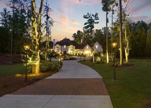 Property at Undisclosed address, Buford, GA 30518, 6 beds, 7 baths