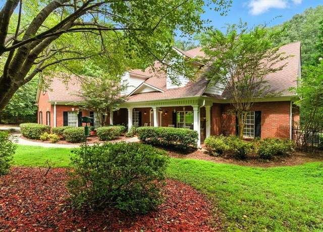 Property at 4772 Lewis Rd, Powder Springs, GA 30127, 4 beds, 4.5 baths