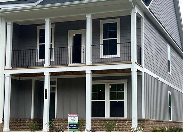 Property at 2546 Harbor Ridge Pass, Gainesville, GA 30507, 4 beds, 2.5 baths