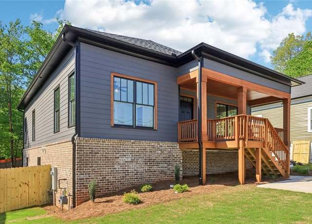 Property at 682 Shelton Ave SW, Atlanta, GA 30310, 3 beds, 3.5 baths