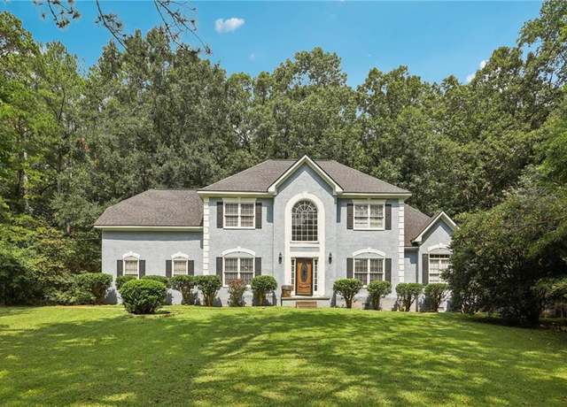 Property at 1929 Seneca Ct, Riverdale, GA 30296, 5 beds, 2.5 baths