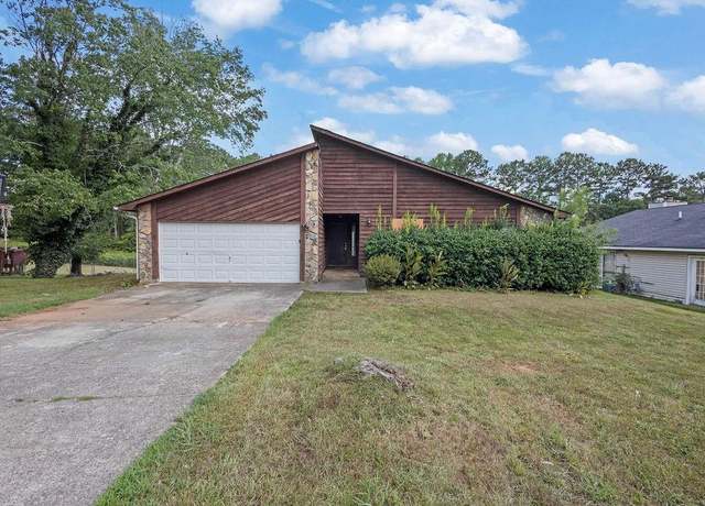 Property at 274 Park Ridge Ct, Riverdale, GA 30274, 3 beds, 2 baths
