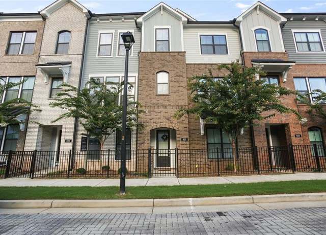 Property at 810 Kenway Ave, Roswell, GA 30076, 4 beds, 3.5 baths