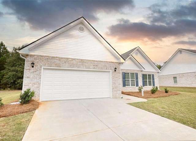 Property at 960 Park Place St, Social Circle, GA 30025, 3 beds, 2 baths