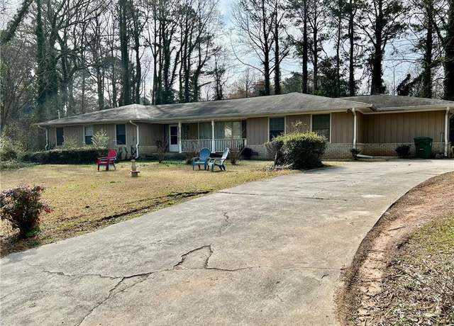 Property at 4569 Cedar Park Dr, Stone Mountain, GA 30083, 5 beds, 3 baths