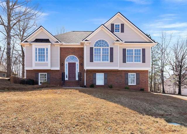 Property at 33 Planters Dr NW, Cartersville, GA 30120, 5 beds, 3 baths