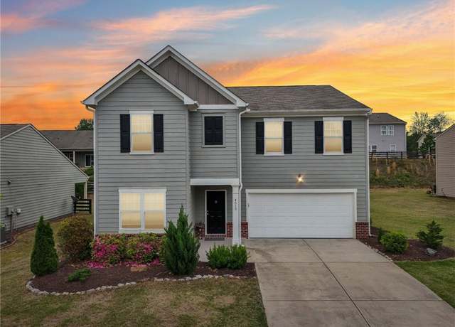 Property at 4615 Elmwood Trl, Cumming, GA 30028, 5 beds, 3 baths