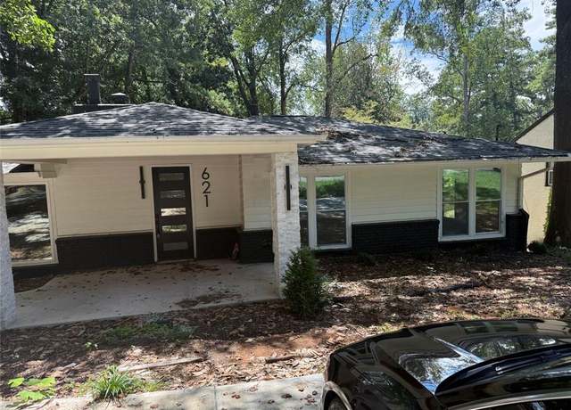 Property at 621 Hammond Dr, Atlanta, GA 30328, 5 beds, 5 baths
