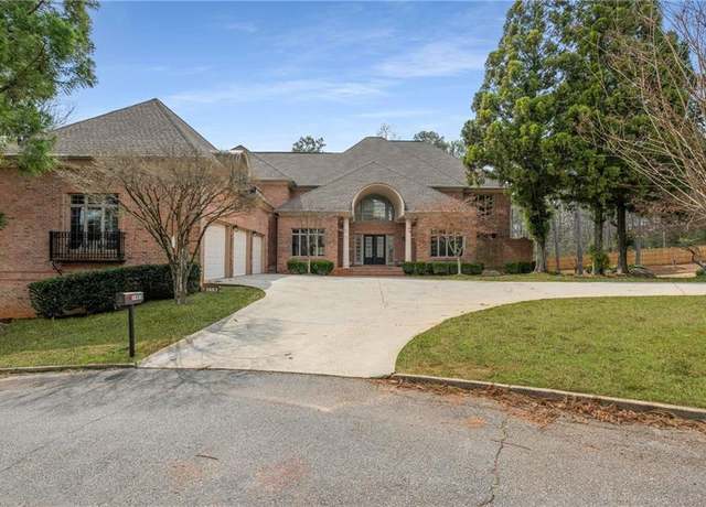Property at 1483 Jones Rd, Roswell, GA 30075, 5 beds, 6 baths