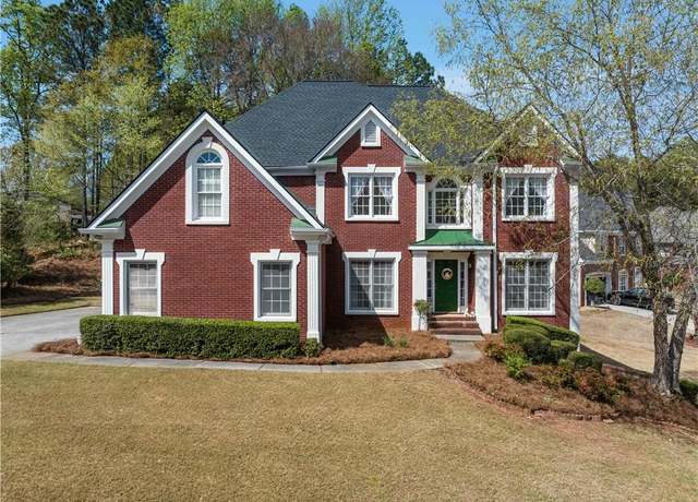Property at 2924 Meadow Church Rd, Suwanee, GA 30024, 5 beds, 2.5 baths