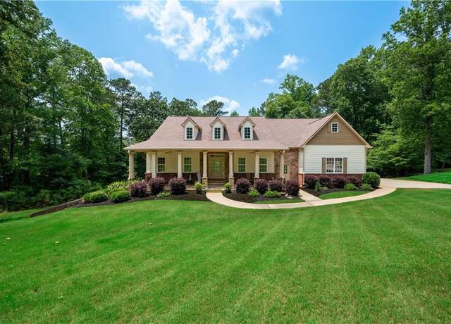 Property at 7131 Ridge Rd, Hiram, GA 30141, 6 beds, 4.5 baths