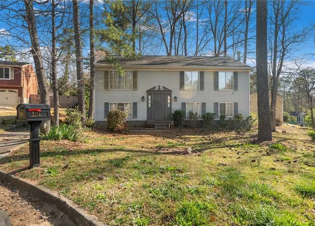 Property at 3274 Adelade Ct, Lithonia, GA 30038, 4 beds, 3.5 baths