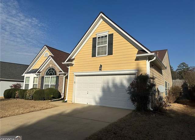 Property at 1060 S Creek Dr, Villa Rica, GA 30180, 3 beds, 2 baths