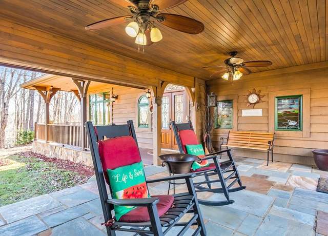 Property at 260 Road 2 South SW, Cartersville, GA 30120, 4 beds, 5 baths