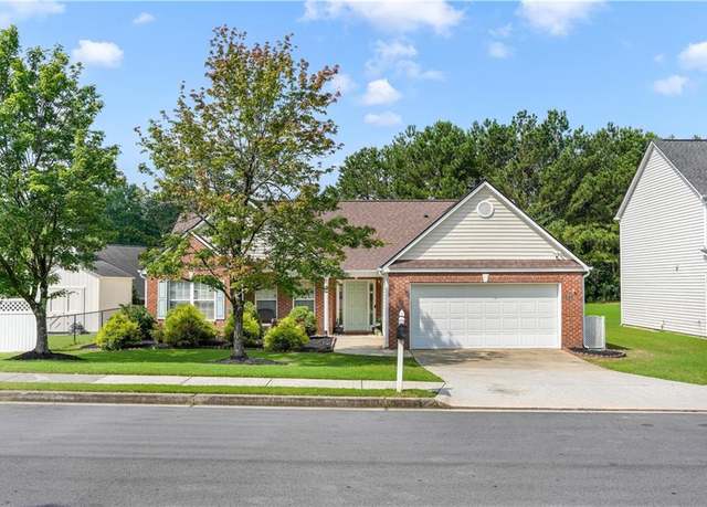 Property at 3589 Garden Manor Dr, Loganville, GA 30052, 3 beds, 2 baths