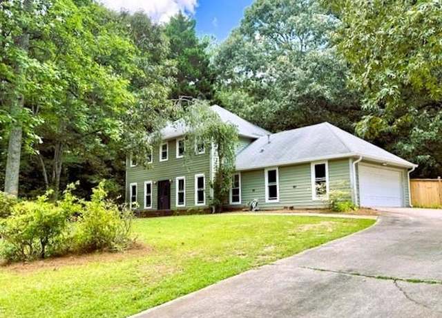 Property at 80 Oak Leaf Dr, Stockbridge, GA 30281, 4 beds, 2.5 baths