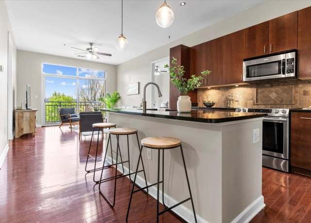 Property at 711 Cosmopolitan Dr NE #347, Atlanta, GA 30324, 2 beds, 2 baths