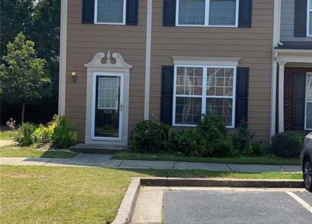 Property at 3028 SW Deerborne Court Ct SW, Atlanta, GA 30331, 3 beds, 2.5 baths