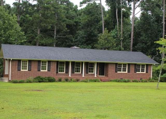 Property at 2923 Steele Rd, Griffin, GA 30223, 3 beds, 2 baths