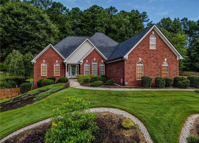Property at 6015 Cedar Lake Trl, Loganville, GA 30052, 5 beds, 3.5 baths