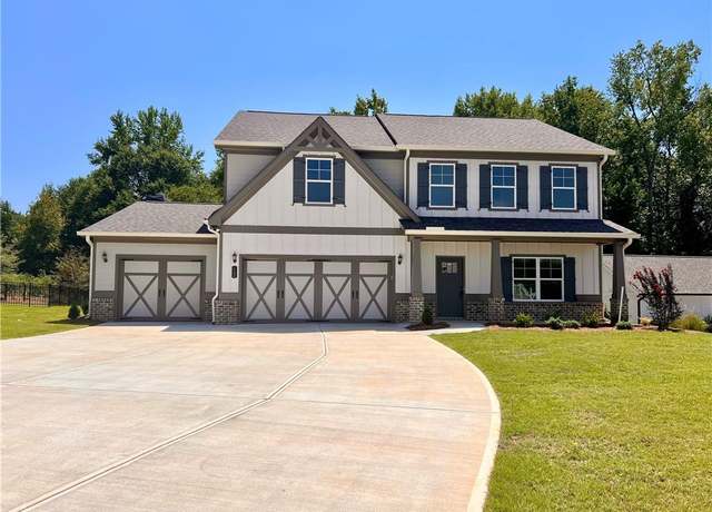 Property at 645 Rocky Springs Dr, Jefferson, GA 30549, 4 beds, 3.5 baths