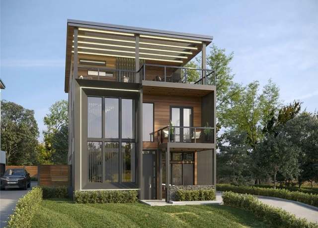 Property at 1039 Avondale Ave SE, Atlanta, GA 30312, 5 beds, 3.5 baths