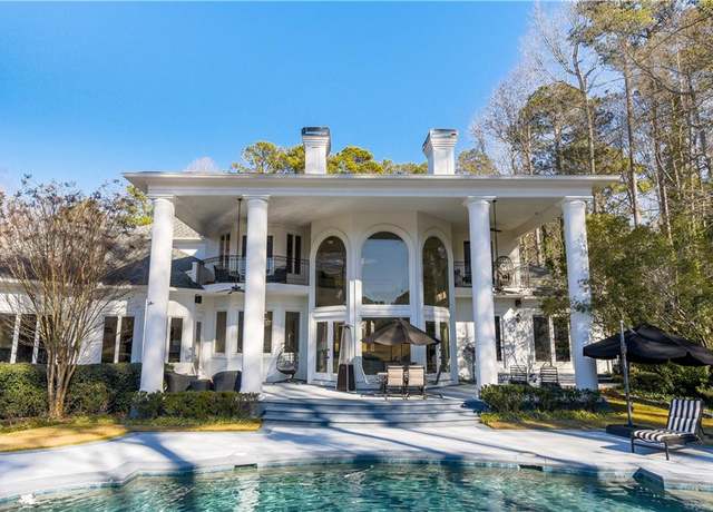 Property at 490 Birkdale Dr, Fayetteville, GA 30215, 4 beds, 3 baths