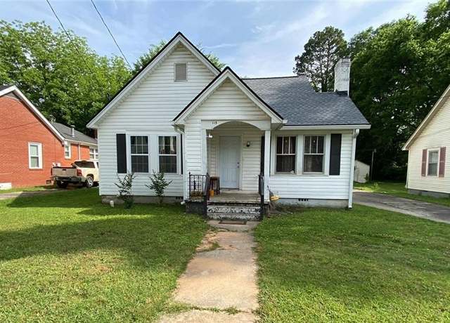 Property at 119 Pearl St, Rockmart, GA 30153, 3 beds, 2 baths