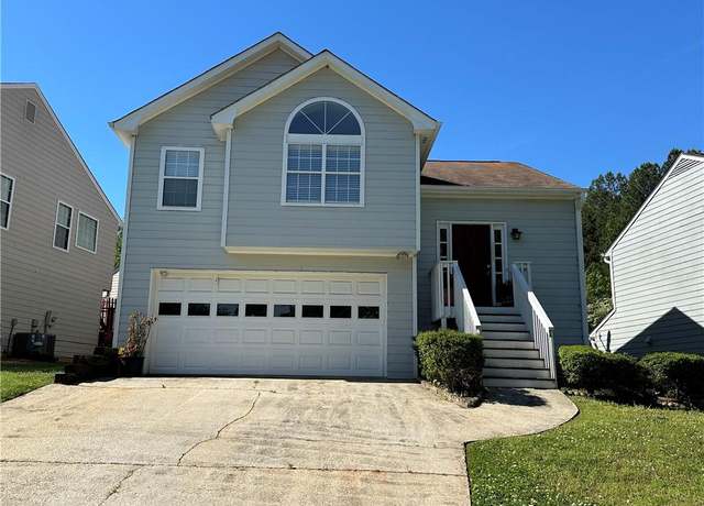 Property at 3889 Sidney Lanier Blvd, Duluth, GA 30096, 3 beds, 2.5 baths
