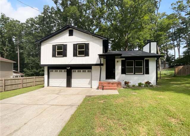 Property at 3867 Cherie Glen Rd, Snellville, GA 30039, 3 beds, 2 baths