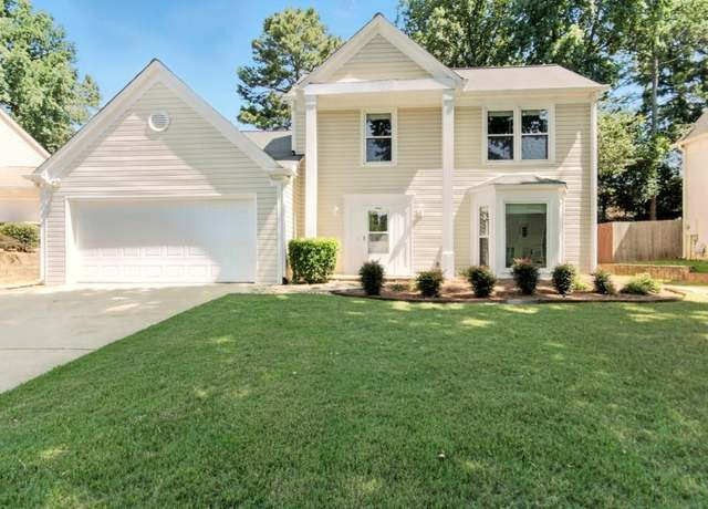 Property at 200 Pine Bridge Trl, Alpharetta, GA 30022, 3 beds, 2.5 baths