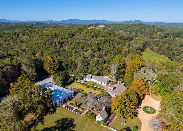 Property at 9265 Blue Ridge Dr, Blue Ridge, GA 30513, 15 beds, 14.5 baths