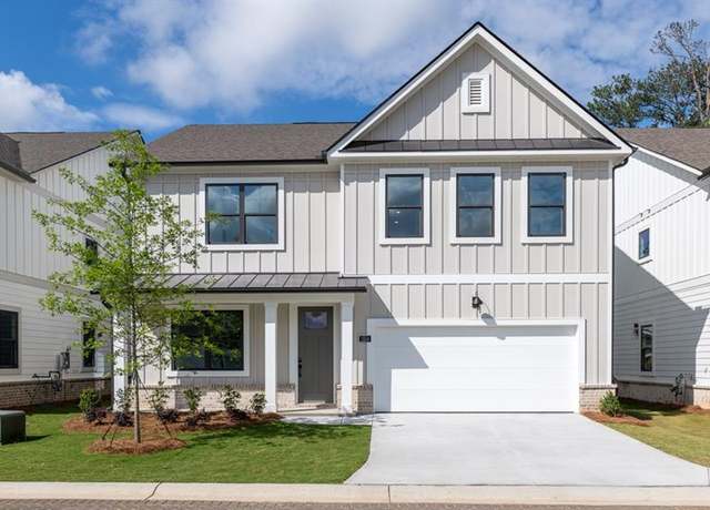 Property at 1514 Gatekeeper Ter, Marietta, GA 30066, 5 beds, 3 baths