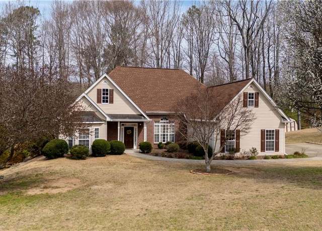 Property at 4838 Netherlands Pl, Flowery Branch, GA 30542, 3 beds, 2 baths