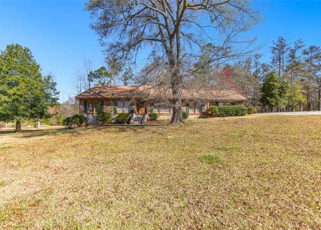 Property at 9095 Cedar Grove Rd, Fairburn, GA 30213, 4 beds, 2.5 baths