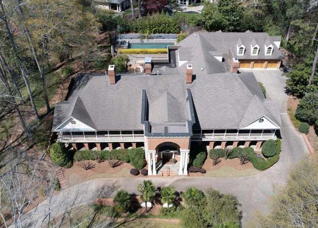Property at 631 Fairfield Rd NW, Atlanta, GA 30327, 7 beds, 10 baths