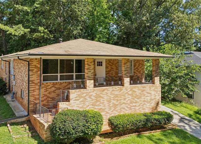 Property at 185 Rockmart Dr SW, Atlanta, GA 30314, 4 beds, 3 baths