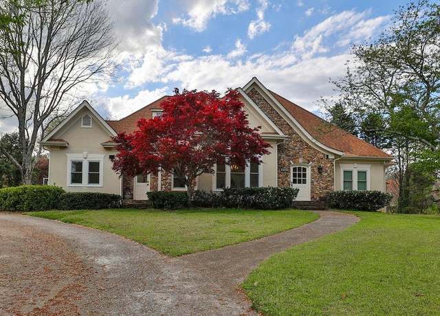 Property at 3060 Cabernet Ct, Cumming, GA 30041, 4 beds, 4.5 baths