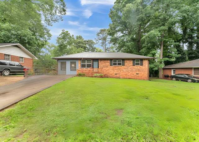 Property at 3553 Lakeview Dr, Rex, GA 30273, 4 beds, 2.5 baths