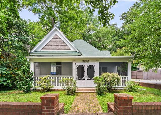 Property at 240 Melrose Ave, Decatur, GA 30030, 3 beds, 2 baths