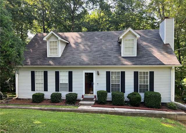 Property at 1005 Timbervale Ln, Lithonia, GA 30058, 4 beds, 2 baths