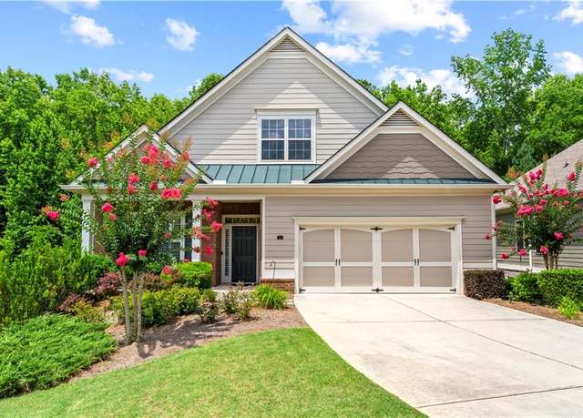 Property at 324 Shade Tree Cir, Woodstock, GA 30188, 5 beds, 3 baths