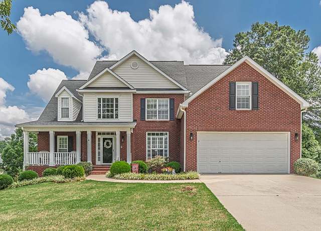 Property at 212 Rustico Ct, Mcdonough, GA 30253, 5 beds, 3 baths